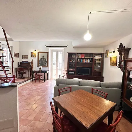 Pgs Immobiliare Srls Residenza Remise Bilocale In Centro Storico 公寓 马达莱纳