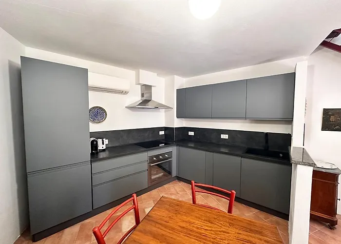 Апартаменты Laureliving Holiday Home Residenza Remise